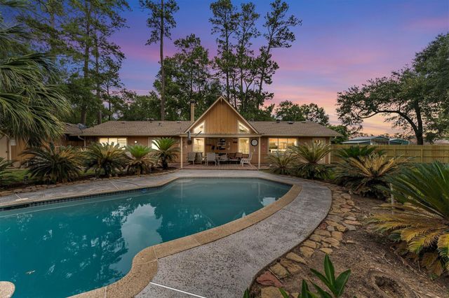 12115 Powder Horn Street, Pinehurst, TX 77362