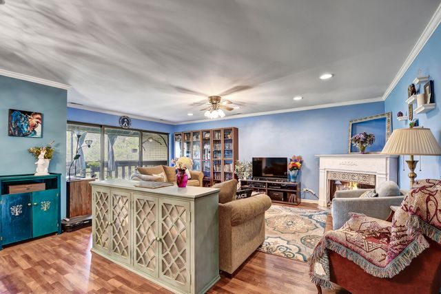13228 S Westview Drive 2A, Palos Heights, IL 60463
