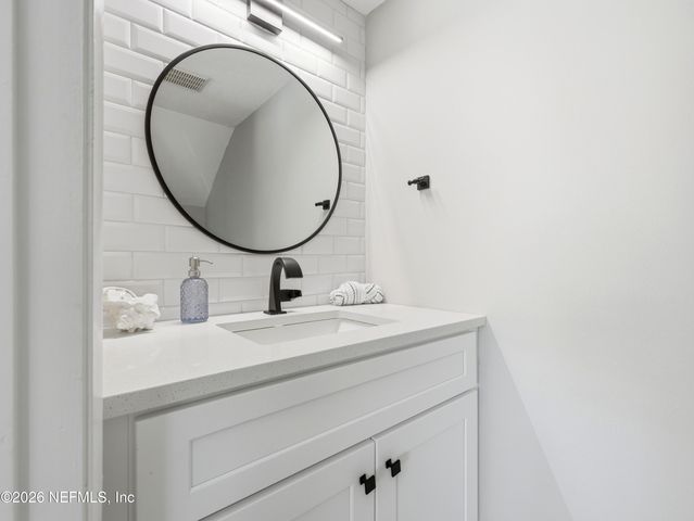 1202 1ST Street S, Jacksonville Beach, FL 32250