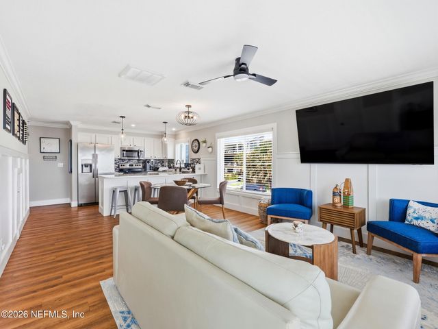 1202 1ST Street S, Jacksonville Beach, FL 32250