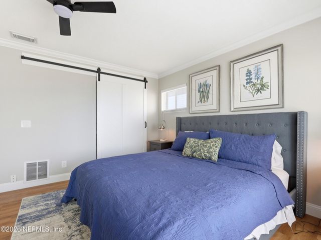 1202 1ST Street S, Jacksonville Beach, FL 32250