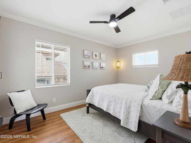 1202 1ST Street S, Jacksonville Beach, FL 32250