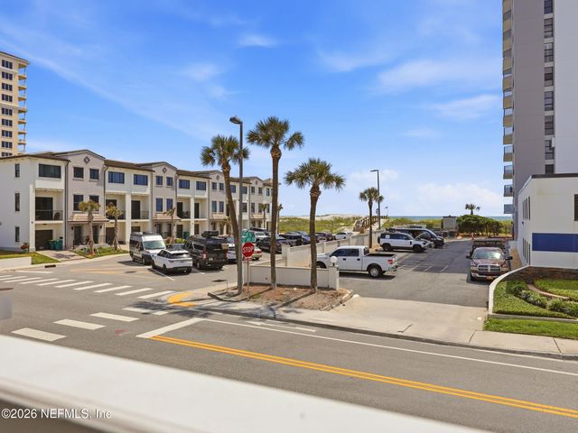 1202 1ST Street S, Jacksonville Beach, FL 32250
