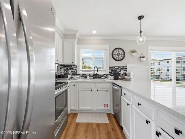 1202 1ST Street S, Jacksonville Beach, FL 32250