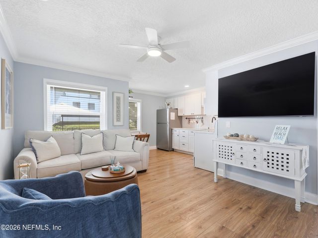1202 1ST Street S, Jacksonville Beach, FL 32250