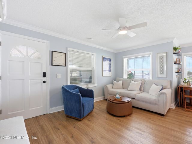 1202 1ST Street S, Jacksonville Beach, FL 32250