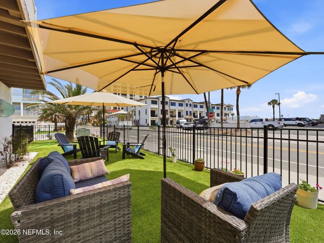 1202 1ST Street S, Jacksonville Beach, FL 32250