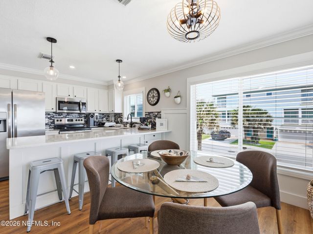1202 1ST Street S, Jacksonville Beach, FL 32250