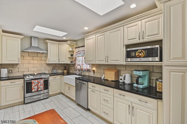 932 Pennsylvania Ave, Union Twp., NJ 07083