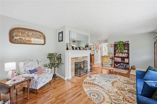 14741 Chillicothe Road, Novelty, OH 44072