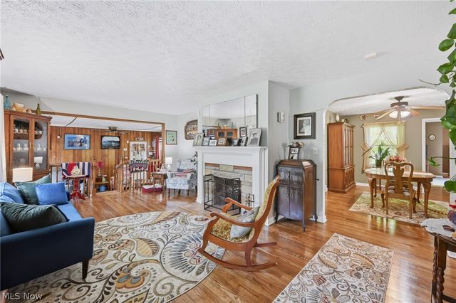 14741 Chillicothe Road, Novelty, OH 44072