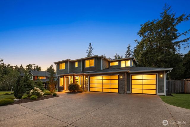 31215 218th Place SE, Black Diamond, WA 98010