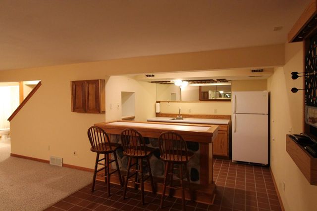 915 Park CIRCLE, Union Grove, WI 53182