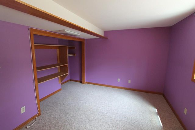 915 Park CIRCLE, Union Grove, WI 53182