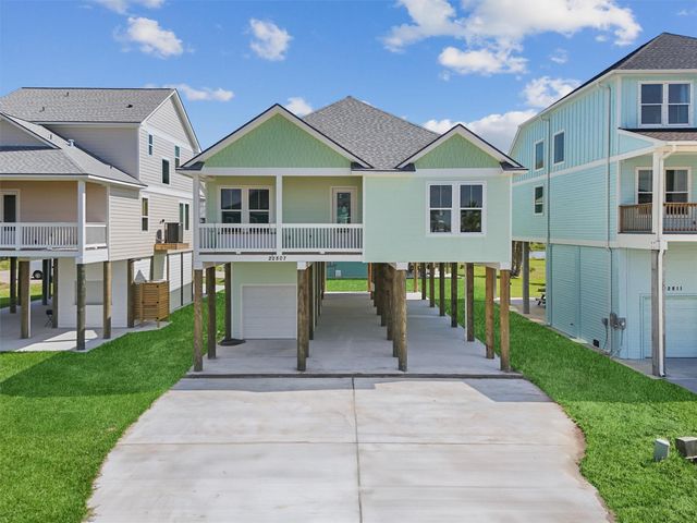 22807 Cuadro Street, Galveston, TX 77554