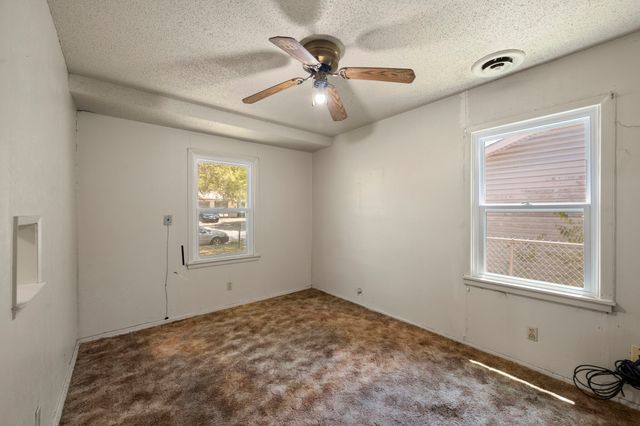 4816 Eastover Avenue, Fort Worth, TX 76119