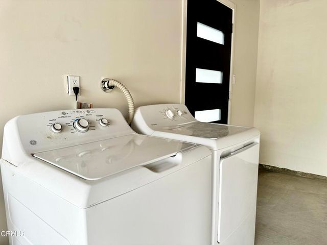 445 Mara Avenue, Ventura, CA 93004