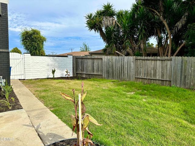 445 Mara Avenue, Ventura, CA 93004