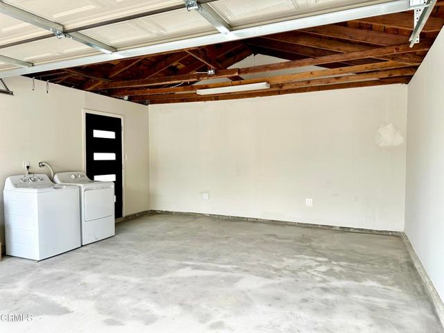 445 Mara Avenue, Ventura, CA 93004