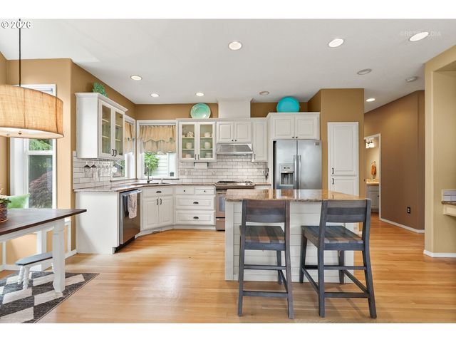 15238 Sw COYOTE Ct, Sherwood, OR 97140