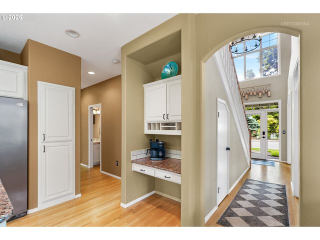 15238 Sw COYOTE Ct, Sherwood, OR 97140