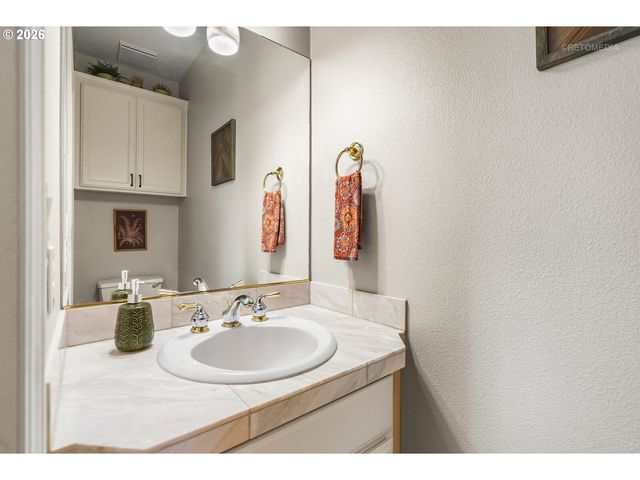 15238 Sw COYOTE Ct, Sherwood, OR 97140