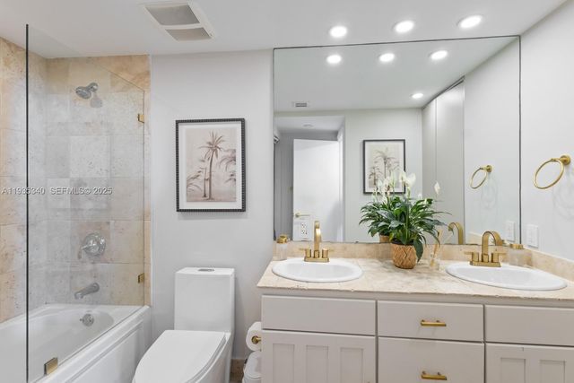 141 CRANDON BLVD 446, Key Biscayne, FL 33149