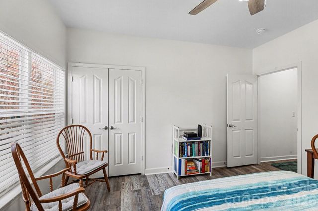 11949 Ridgeway Park Drive, Charlotte, NC 28277