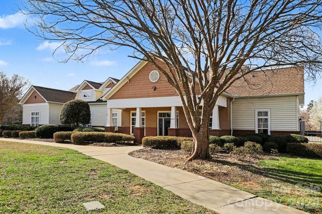 11949 Ridgeway Park Drive, Charlotte, NC 28277