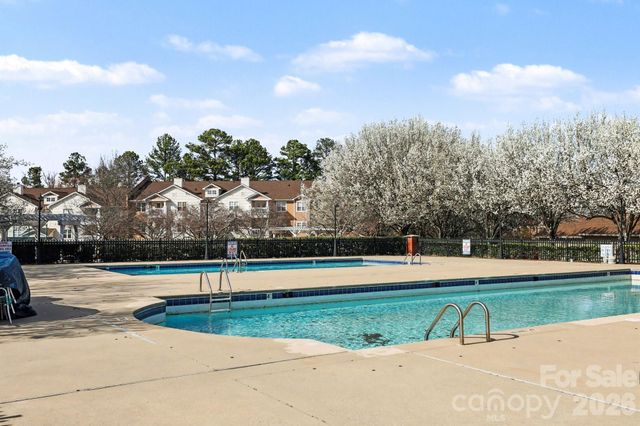 11949 Ridgeway Park Drive, Charlotte, NC 28277