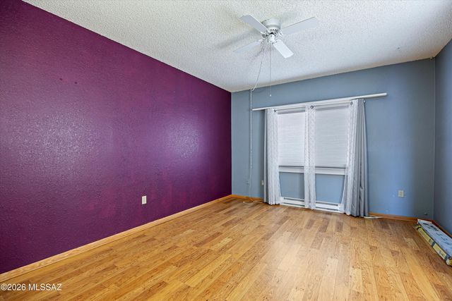 400 N Calle De Las Profetas, Green Valley, AZ 85614