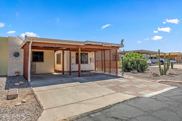 400 N Calle De Las Profetas, Green Valley, AZ 85614