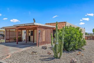400 N Calle De Las Profetas, Green Valley, AZ 85614