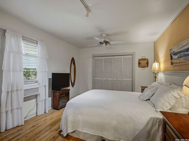 114 Armour Place, San Antonio, TX 78212