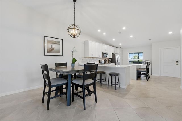 12440 WELLEN GOLF STREET 201, Venice, FL 34293