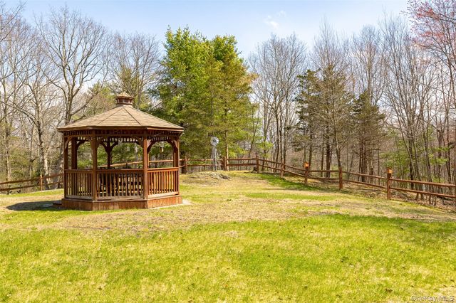 119 Becker Hill Road, Red Hook, NY 12571