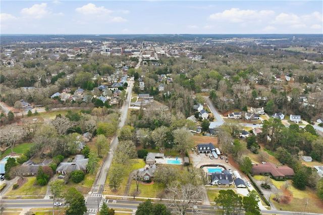 511 Dixon Drive, Gainesville, GA 30501