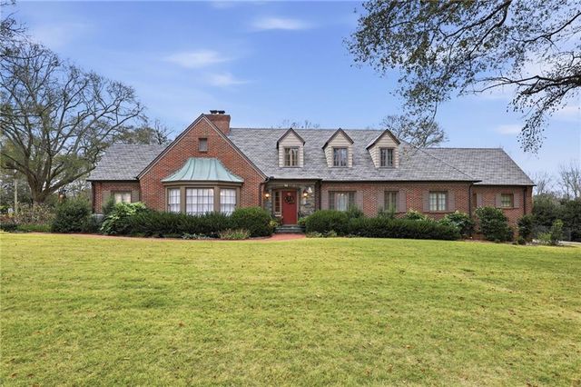 511 Dixon Drive, Gainesville, GA 30501