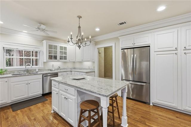 511 Dixon Drive, Gainesville, GA 30501