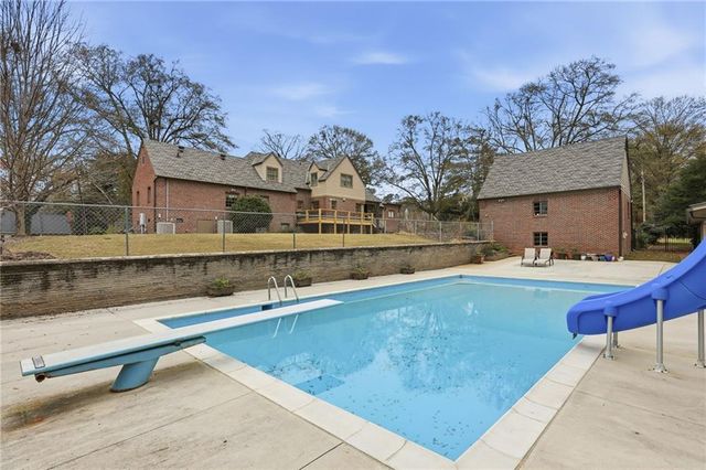 511 Dixon Drive, Gainesville, GA 30501