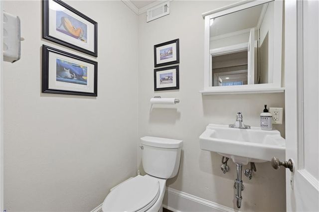 511 Dixon Drive, Gainesville, GA 30501