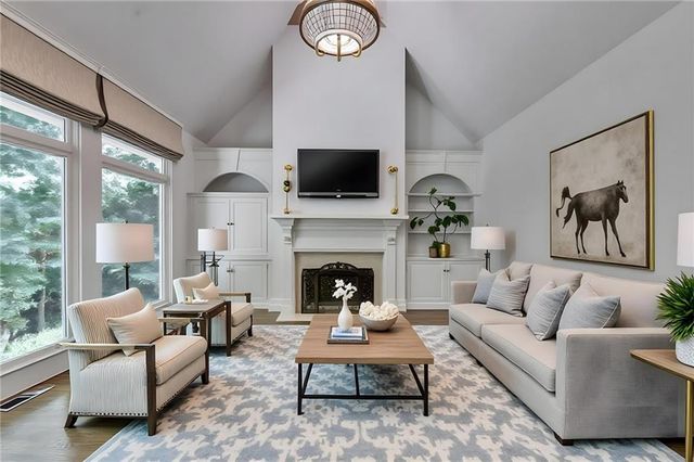 7040 Laurel Oak Drive, Suwanee, GA 30024