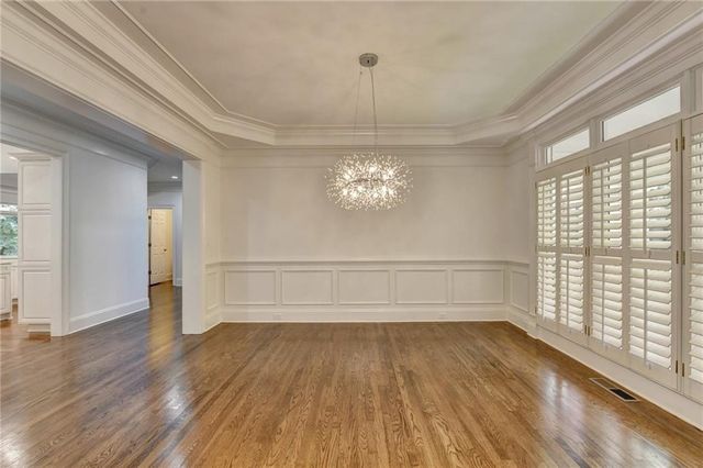 7040 Laurel Oak Drive, Suwanee, GA 30024