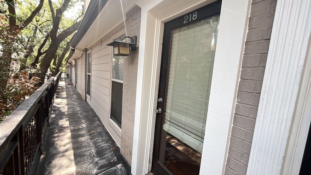 7734 Meadow Road 218, Dallas, TX 75230