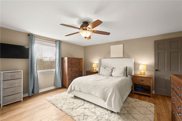 2825 Anderson Dr, Hampton, PA 15101