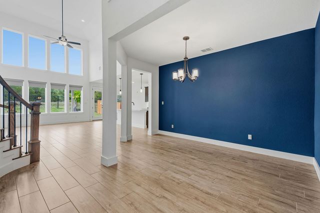 1102 Sage Thrasher CIR, Dripping Springs, TX 78620