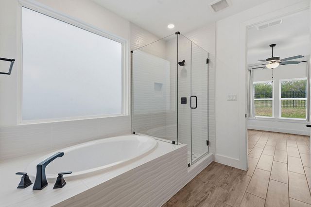 1102 Sage Thrasher CIR, Dripping Springs, TX 78620