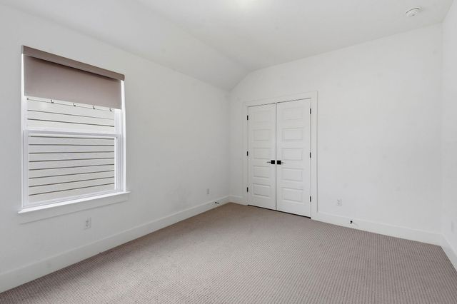 1102 Sage Thrasher CIR, Dripping Springs, TX 78620