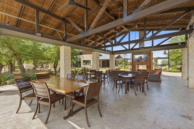 1102 Sage Thrasher CIR, Dripping Springs, TX 78620