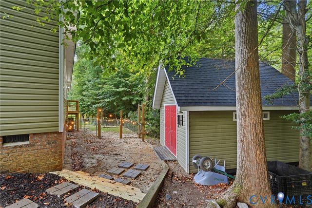 1755 Dispatch Rd, Quinton, VA 23141